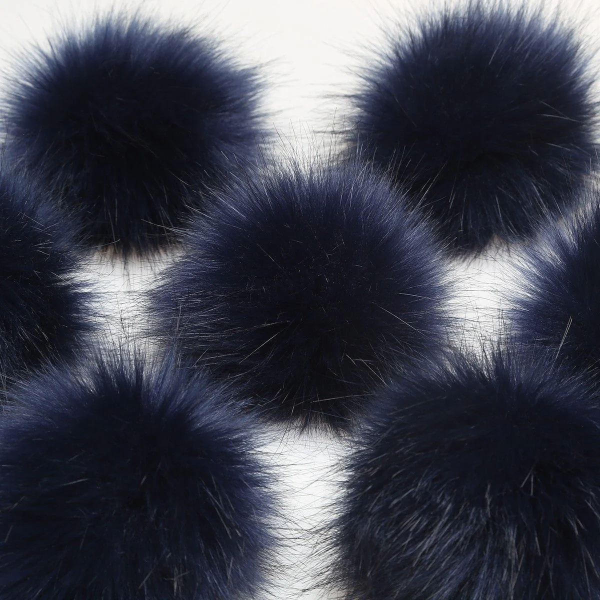 Pompon - Tummansininen - Image 2