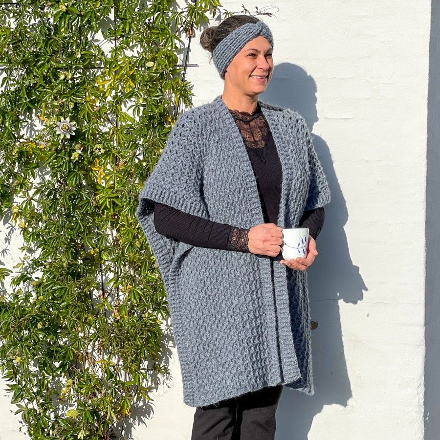 Fluffy Hygge - Ruana - Image 5