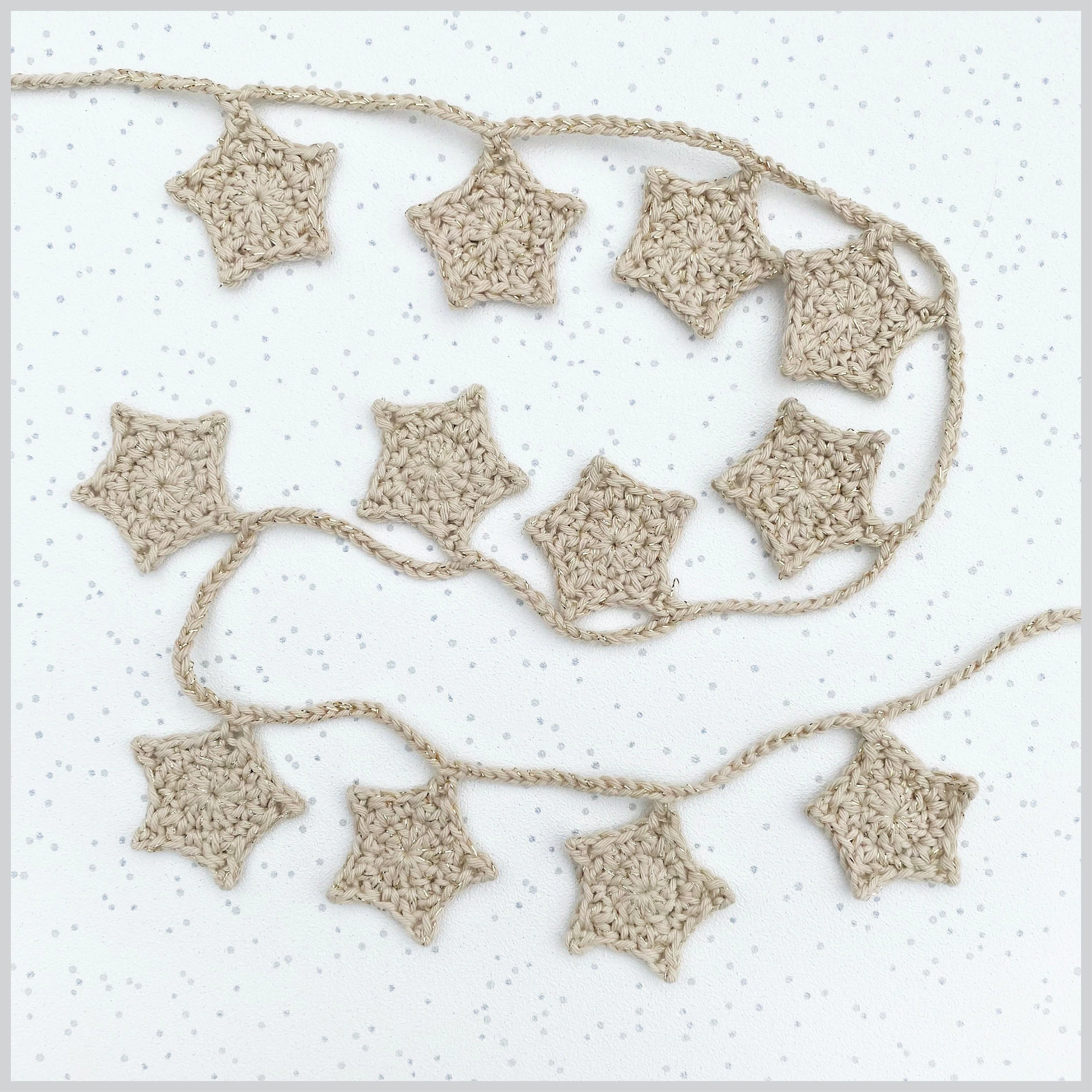 Loopy Star - Garland - Image 5