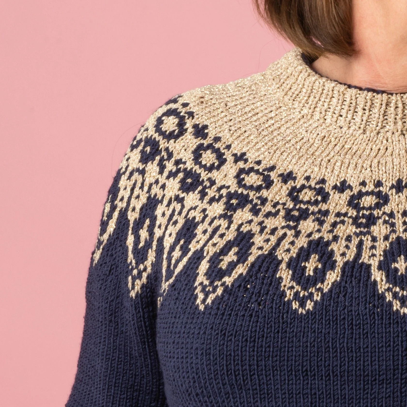 XmasStar - Sweater - Image 2
