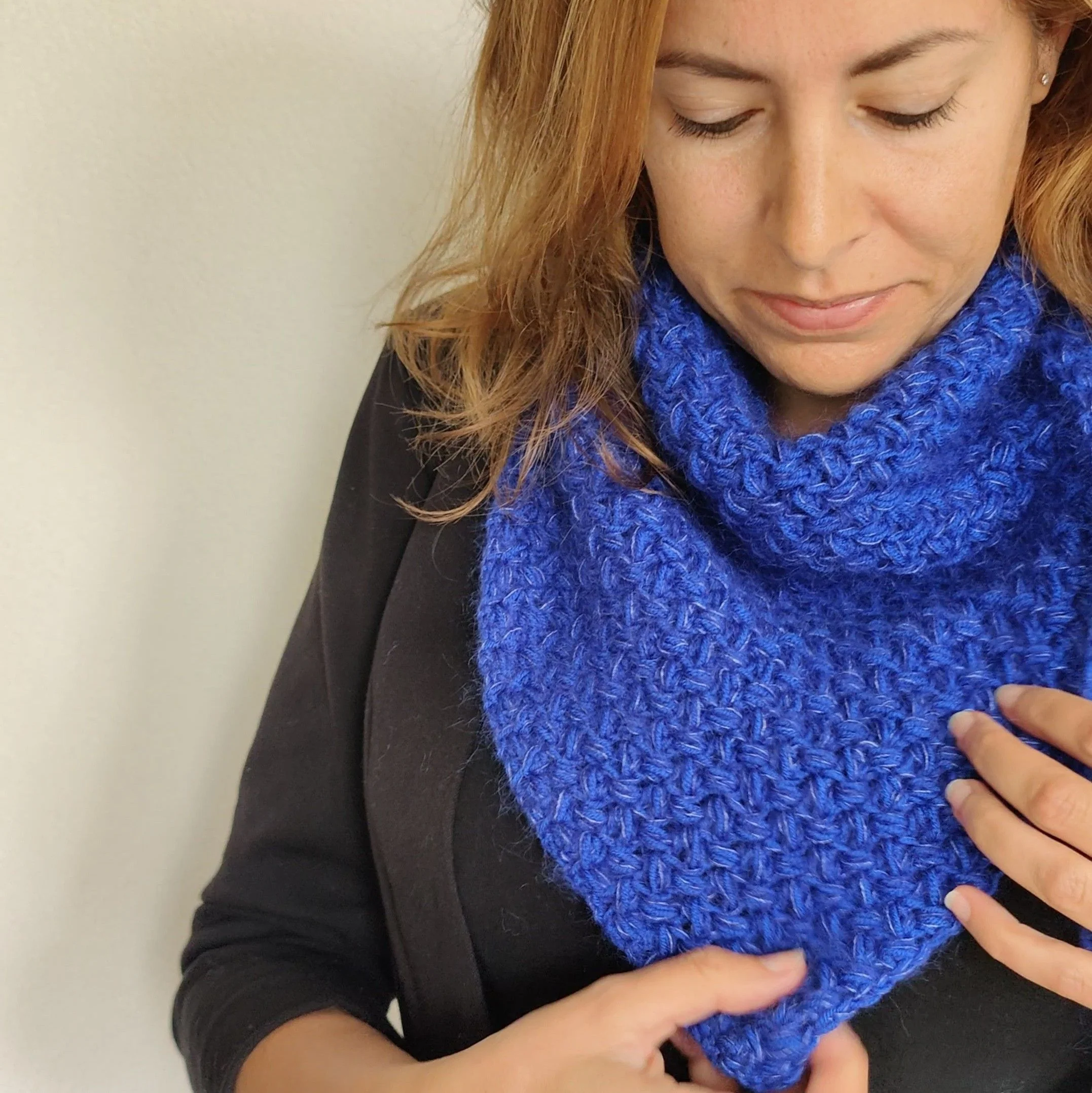 Triangle Bean - Cowl - Image 2