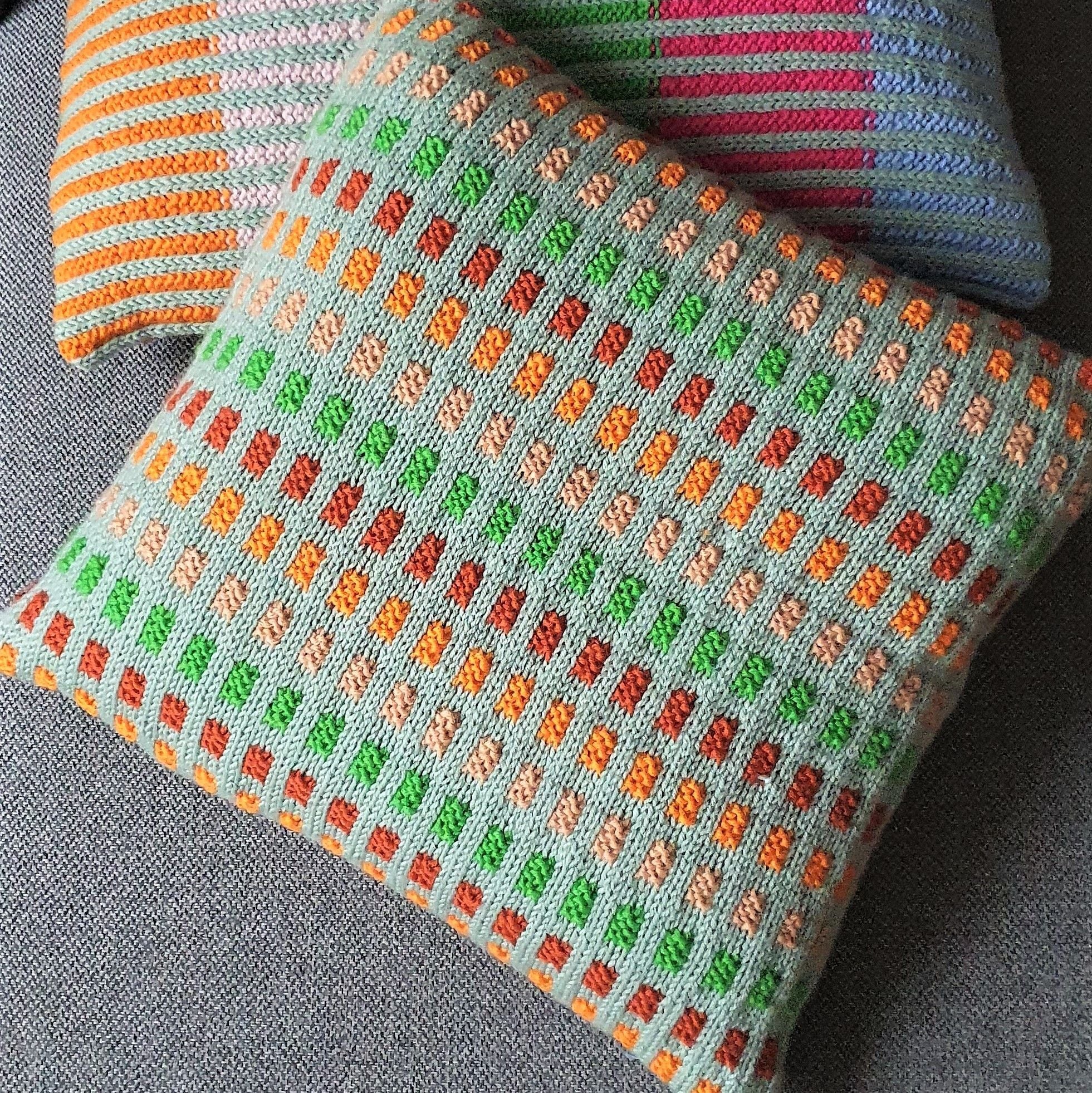 Liya - Pillow - Image 4