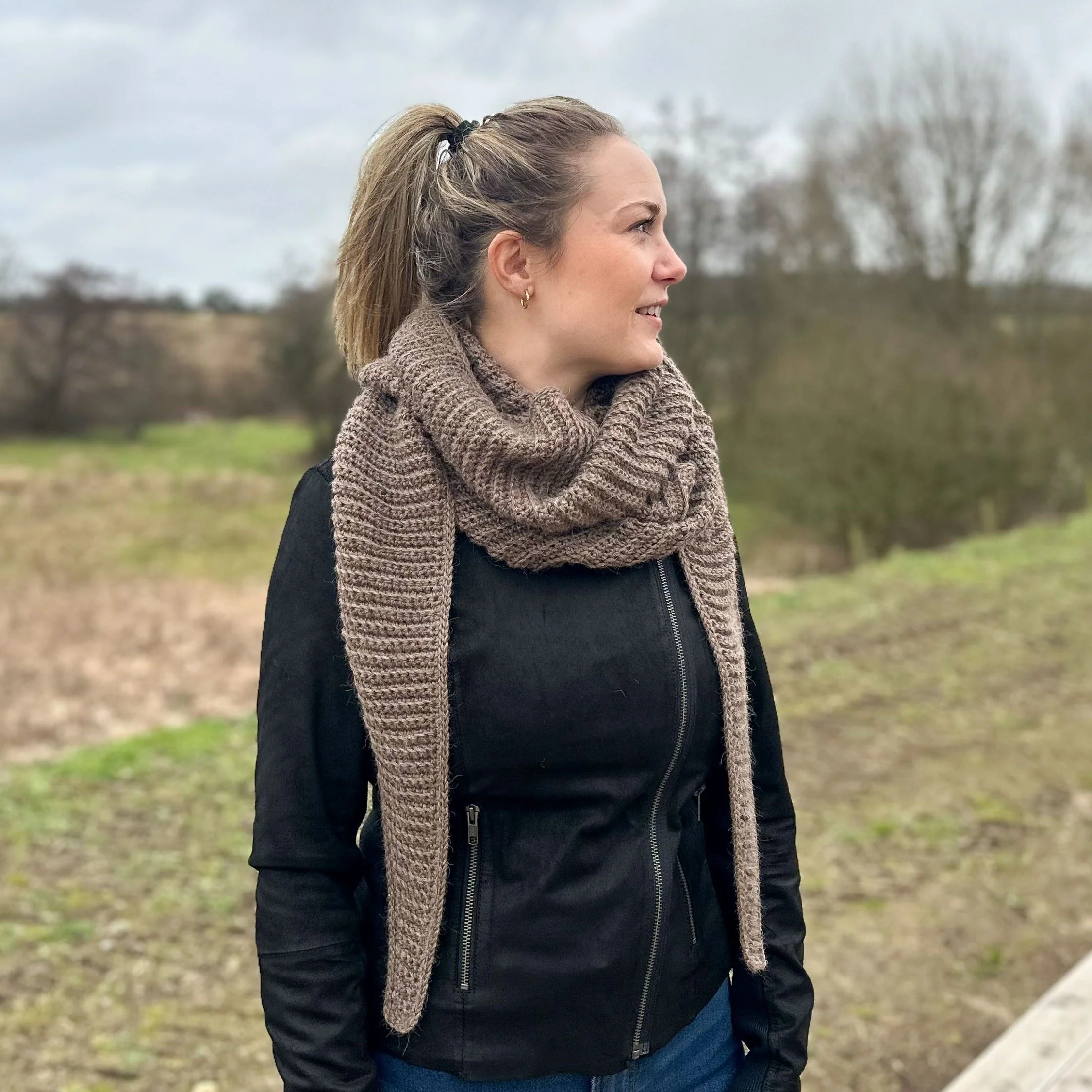 Simple Big Scarf - Image 3