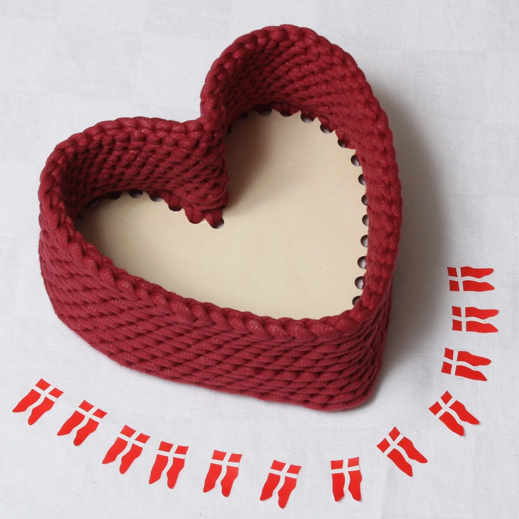Heart Basket - For special occasions - Image 5
