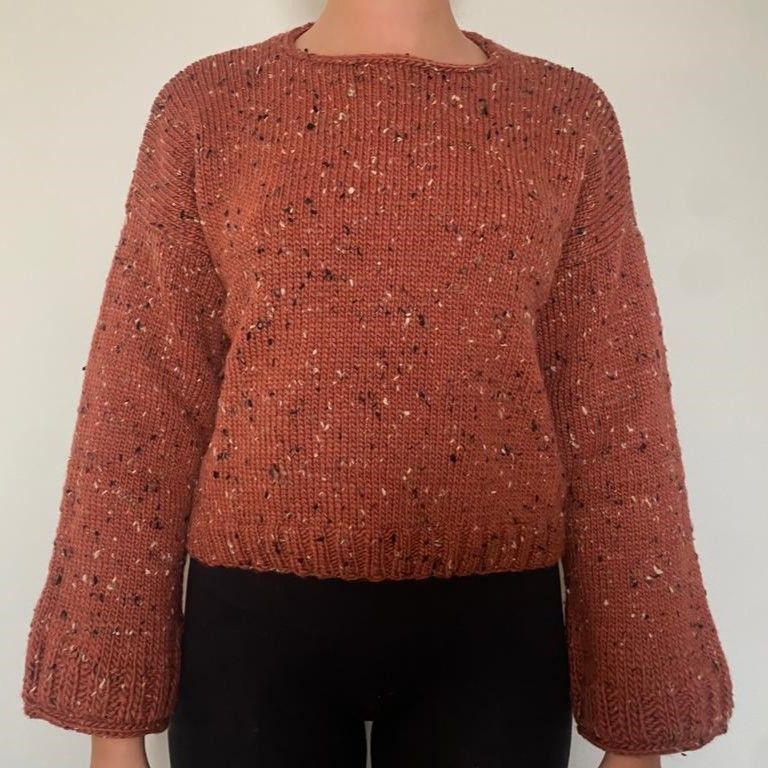 Timeless Tina - Sweater