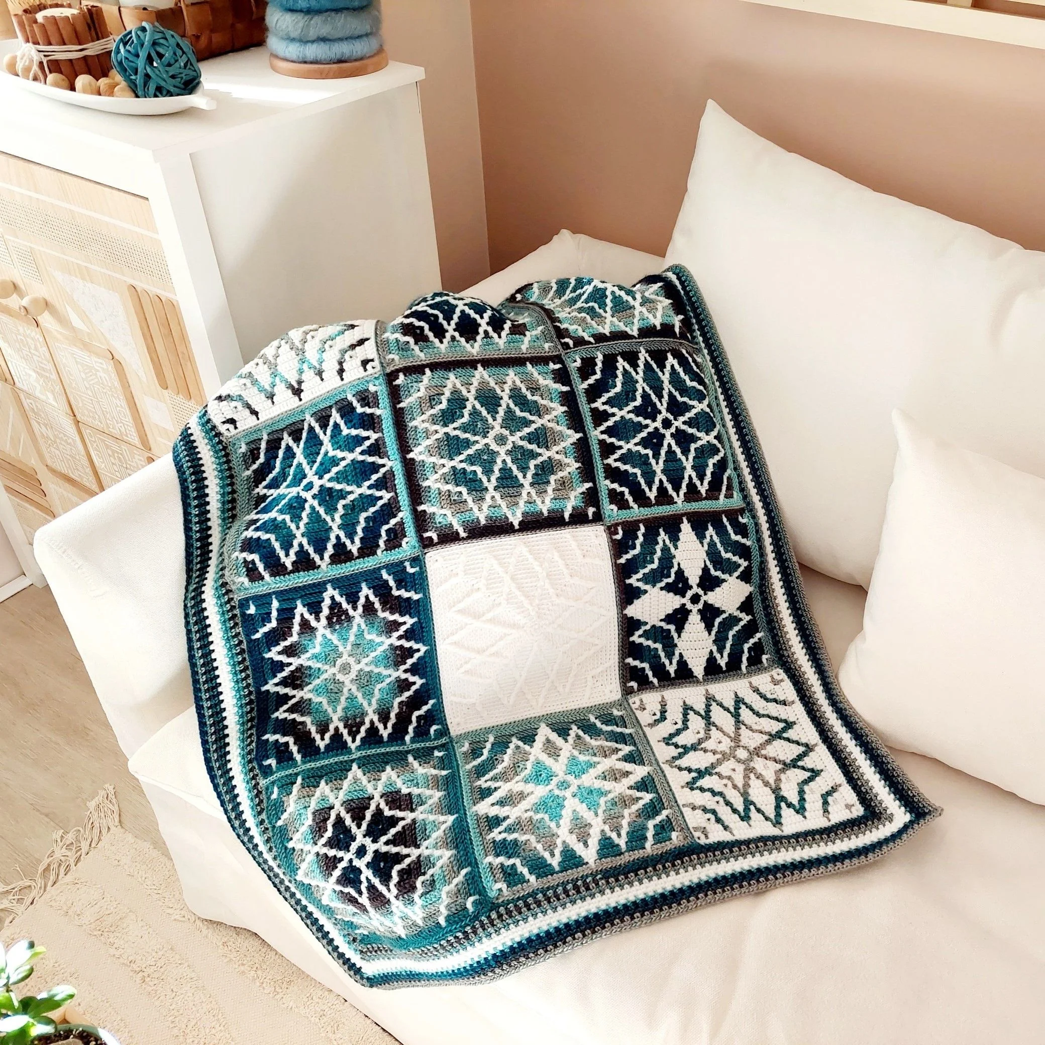 Another Surprise Me - Blanket - Image 6