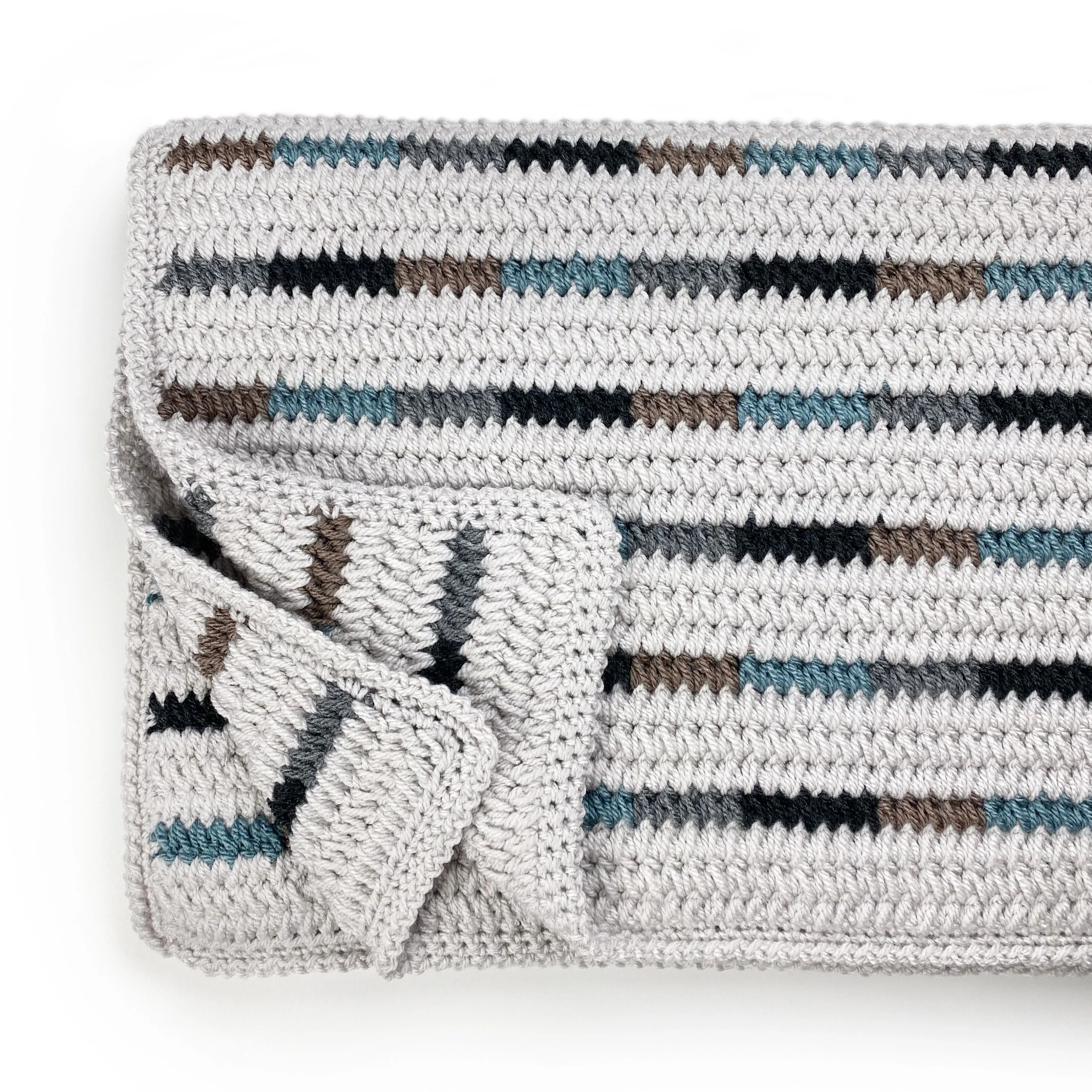 Kames Throw - Blanket - Image 4