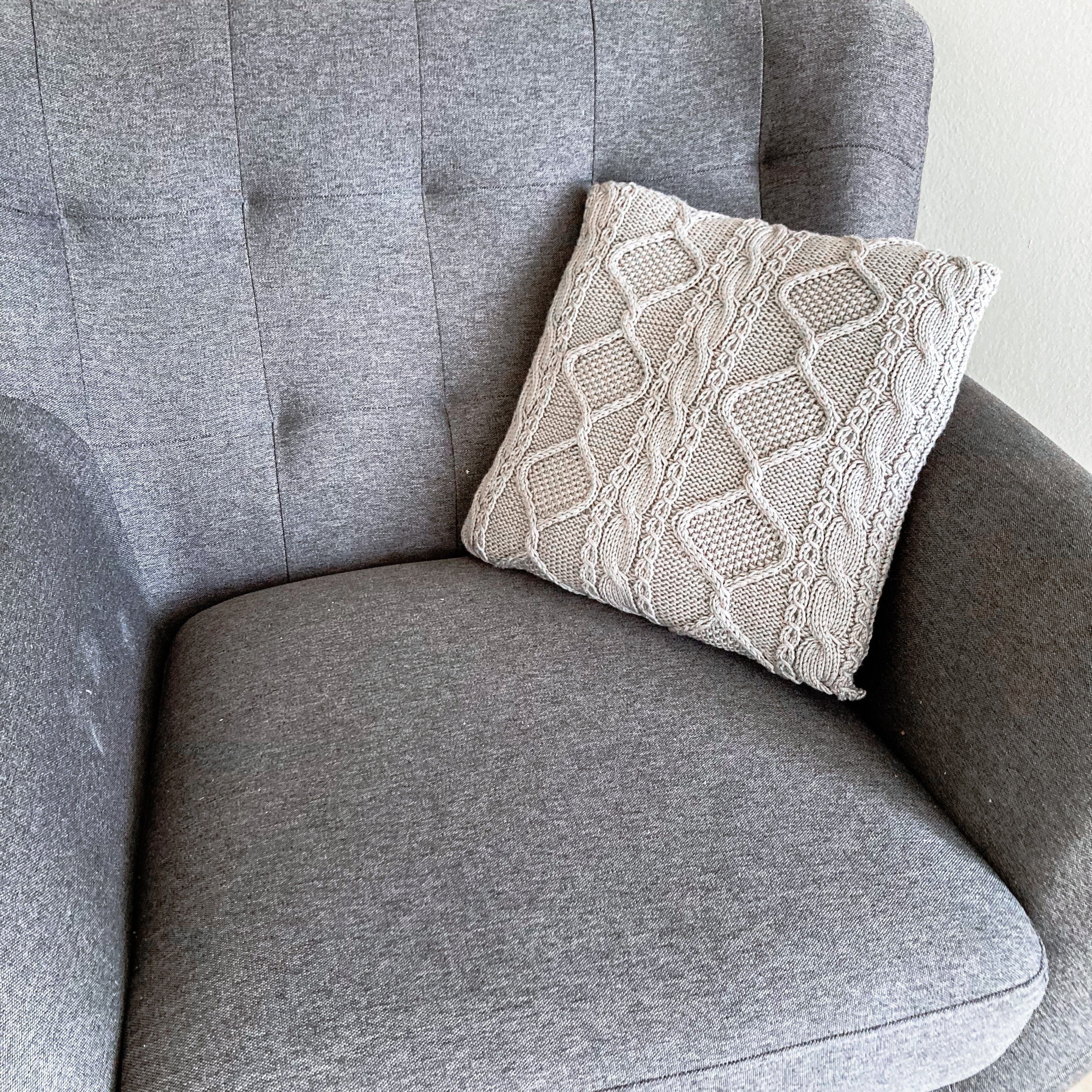 Woodland Cable - Pillow