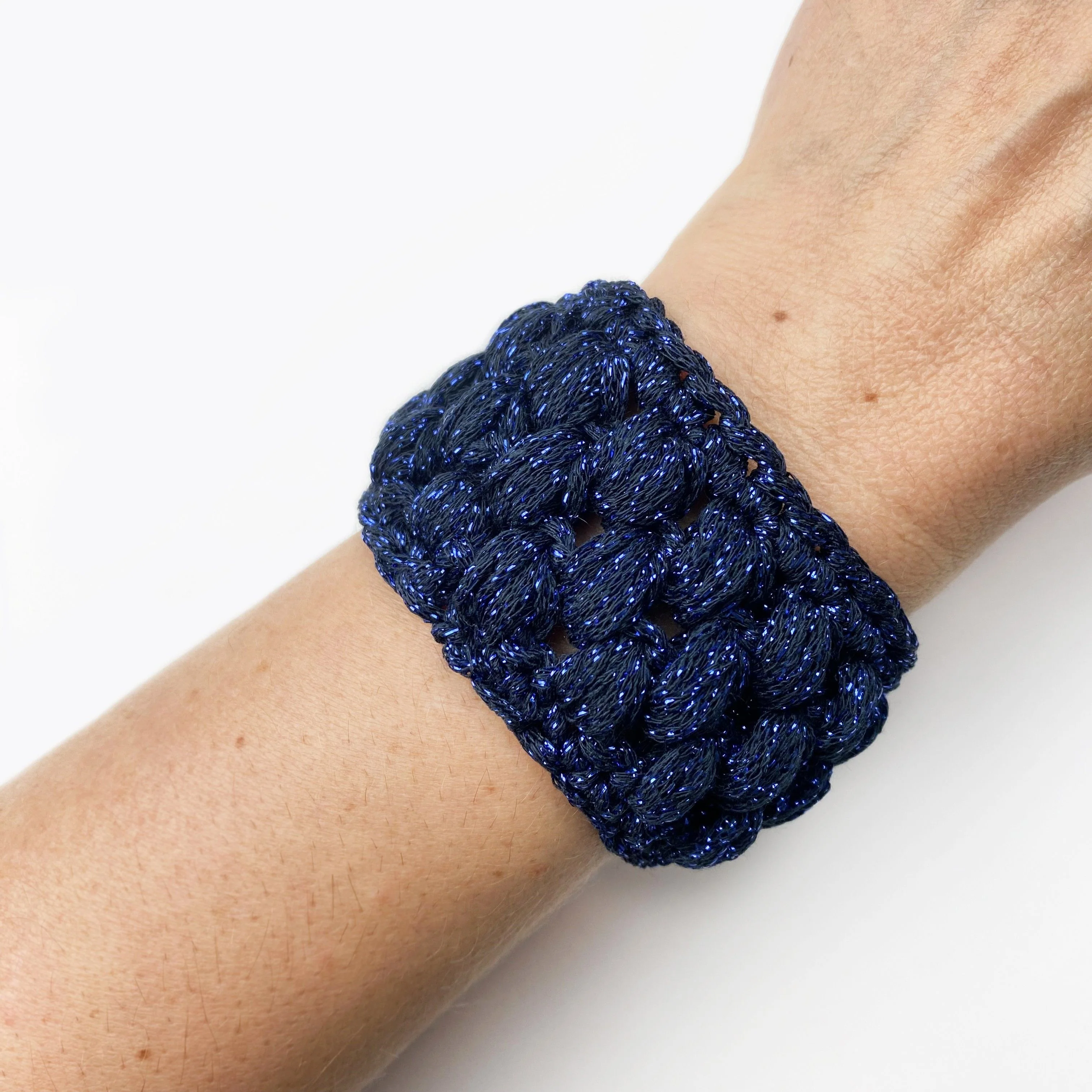 Loopy Bangle - Accessory - Image 4