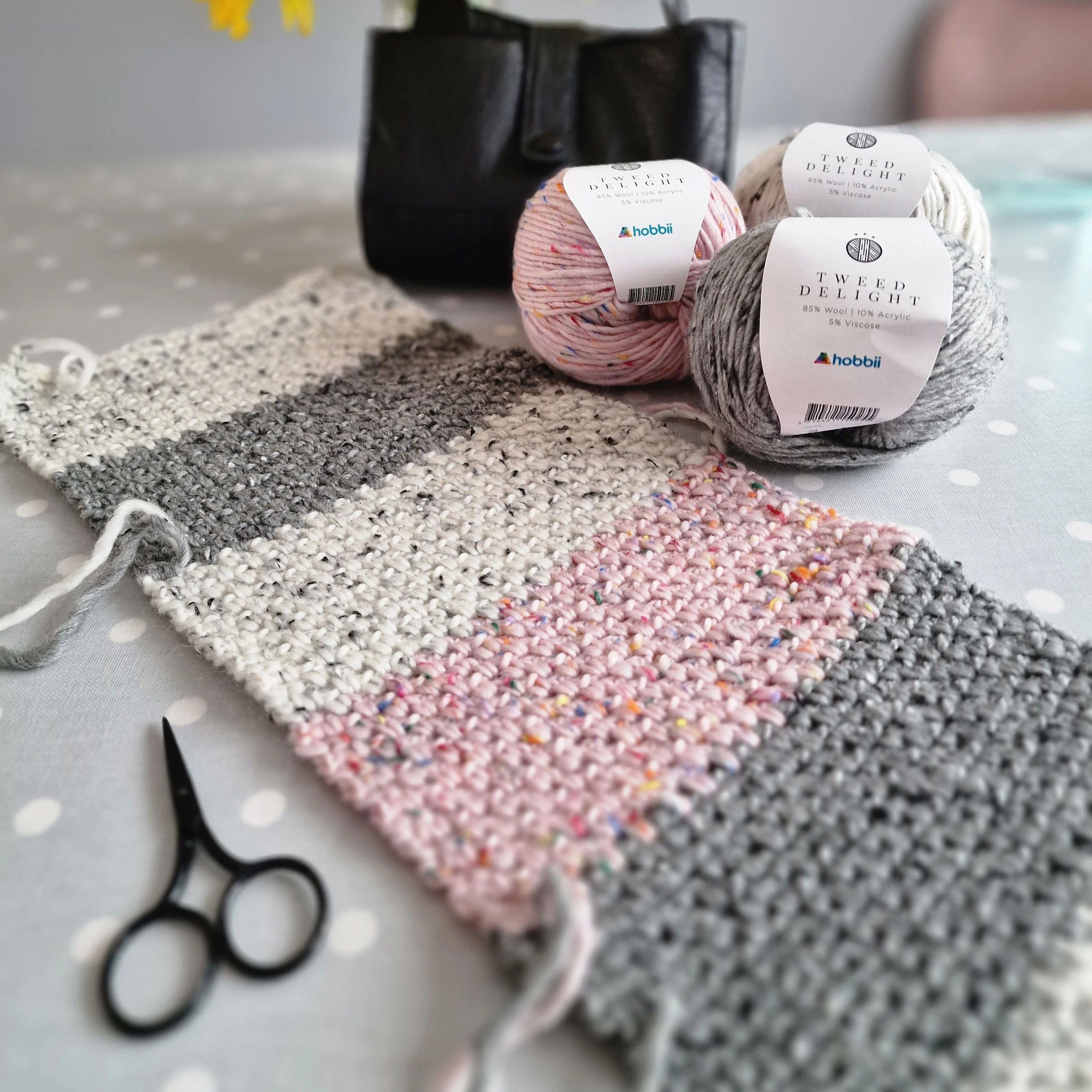 Delicate Moss Stitch - Table Runner - Image 4