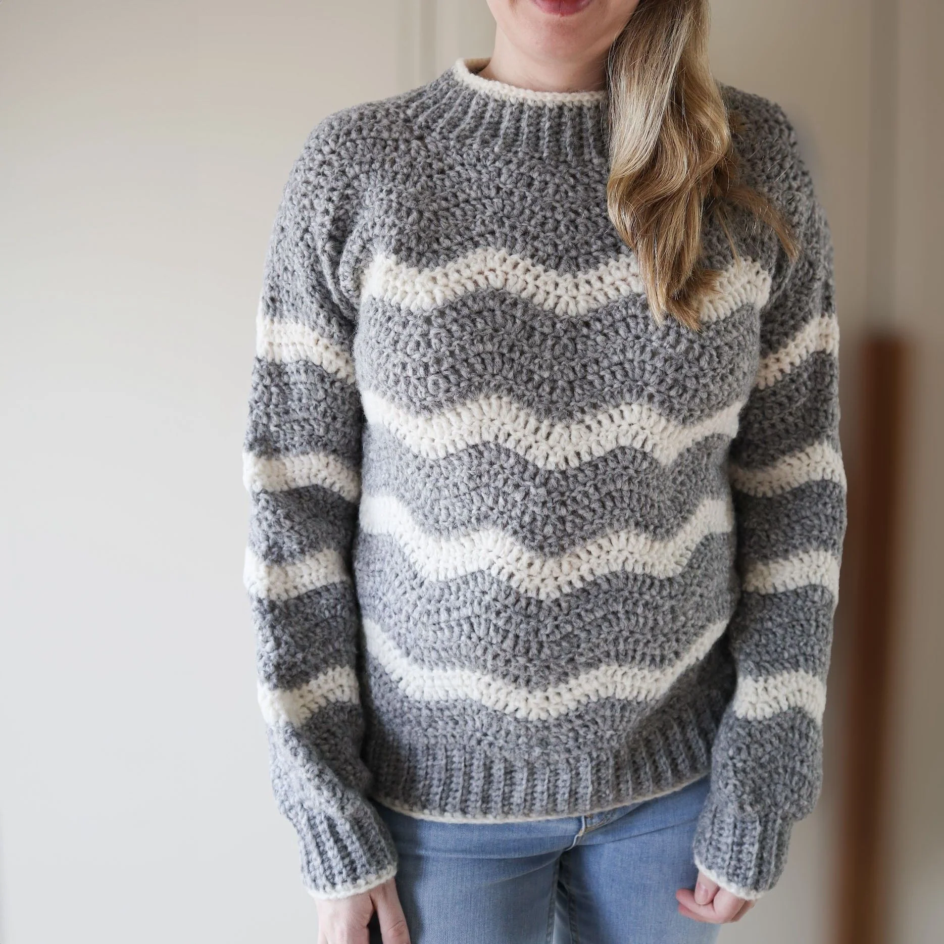 Waves - Sweater - Image 2