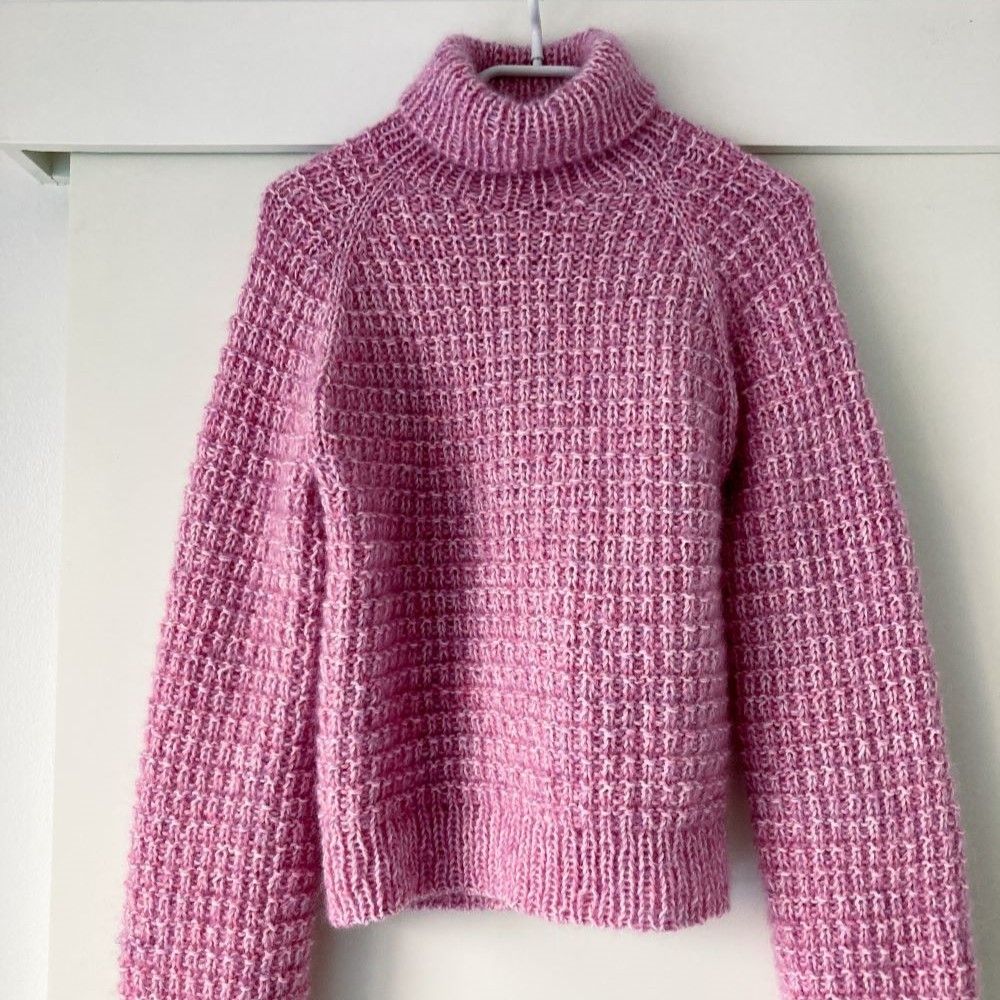 Snowdrop - Sweater - Image 3