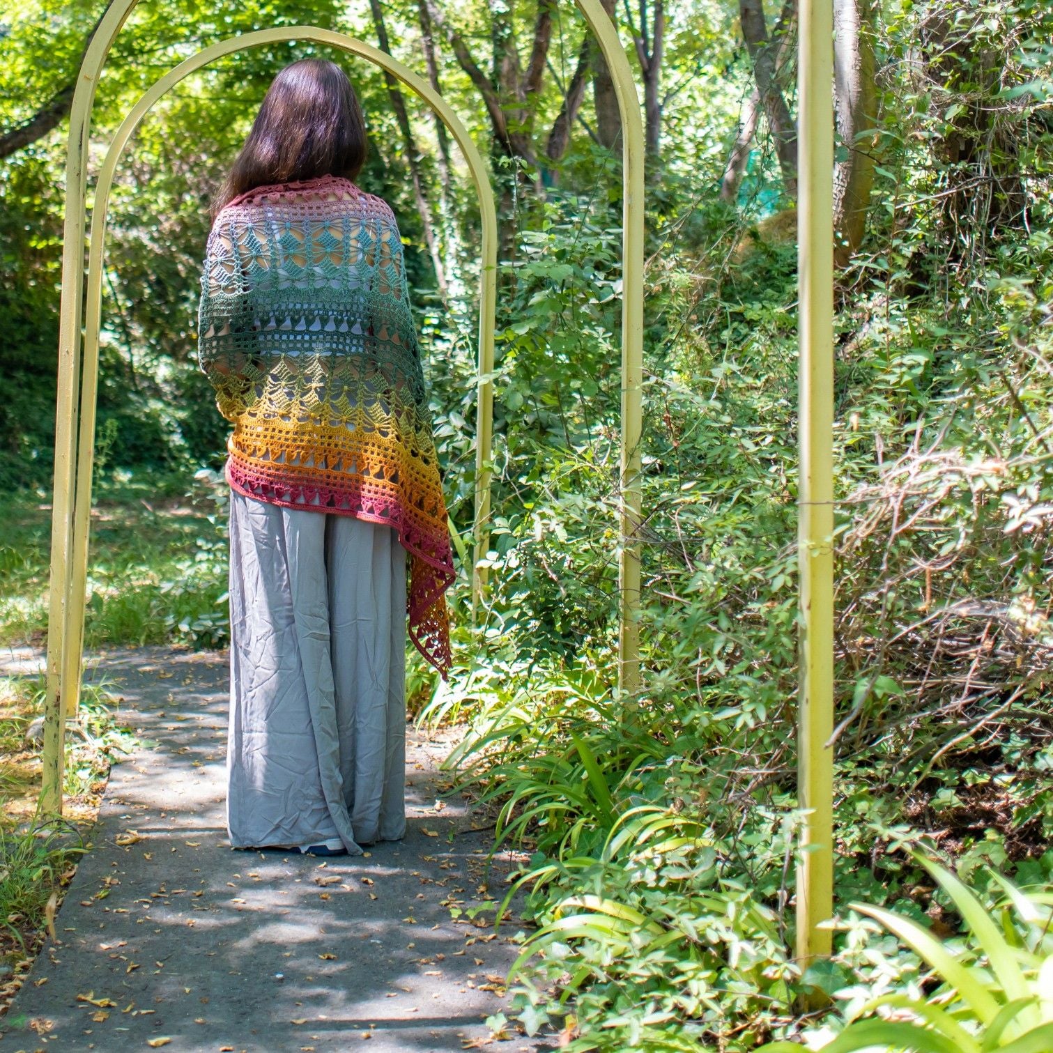 Mountain Muse - Shawl - Image 3