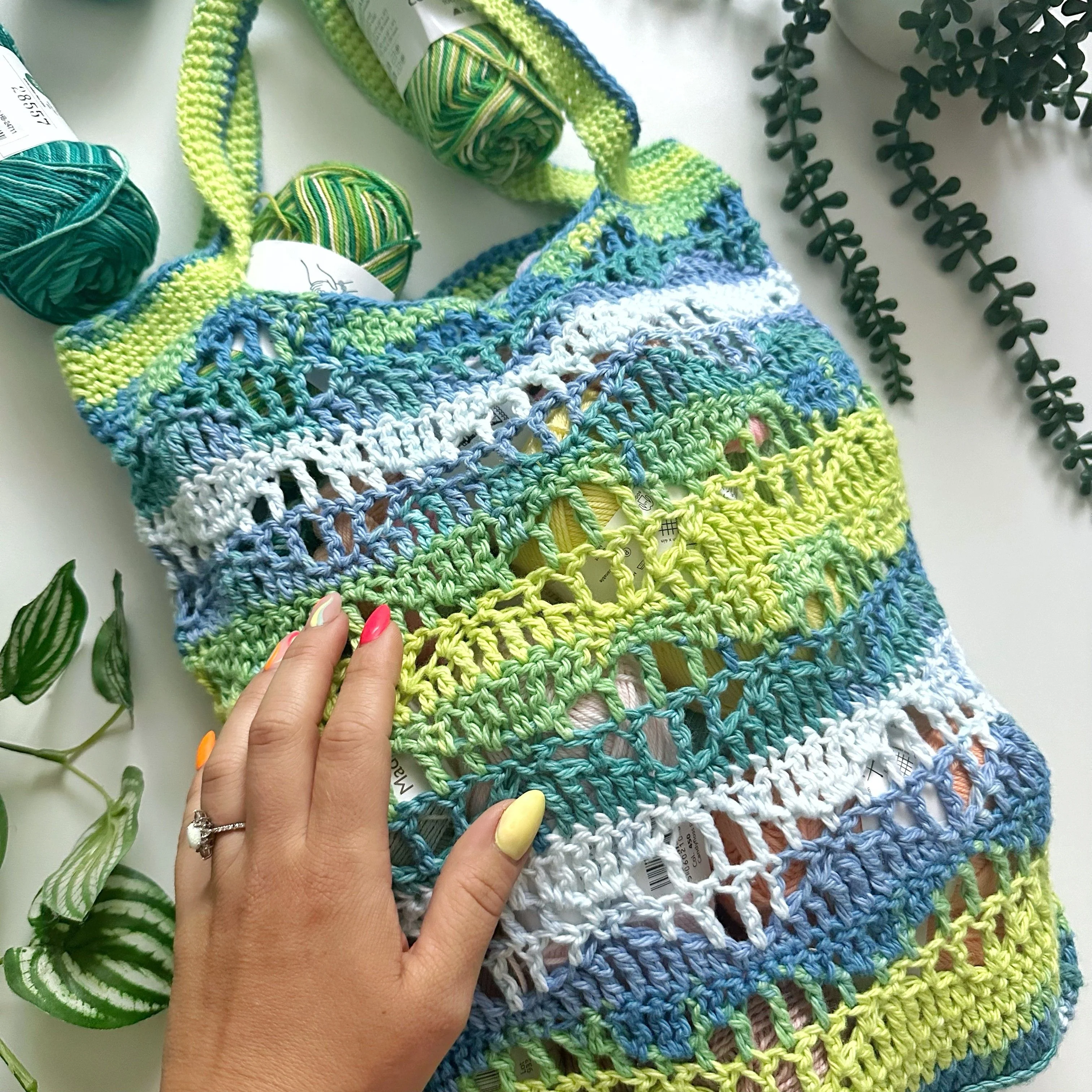 Delicate Waves - Market Bag - Image 2