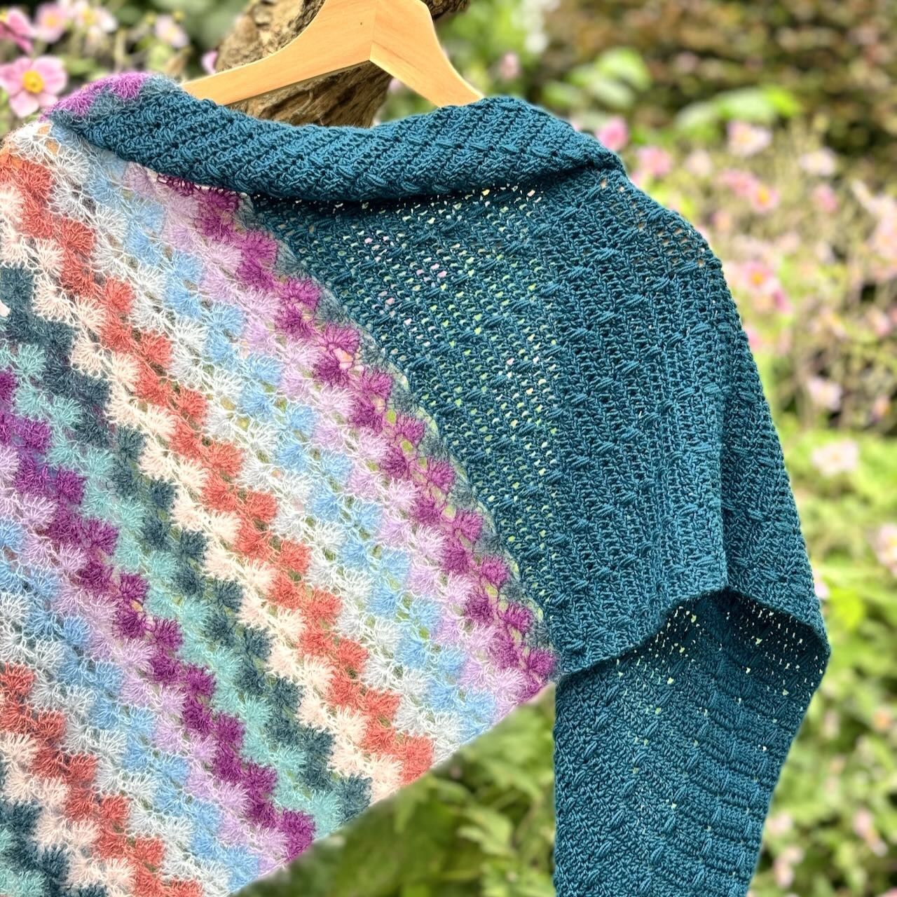 Mixy - Shawl - Image 3