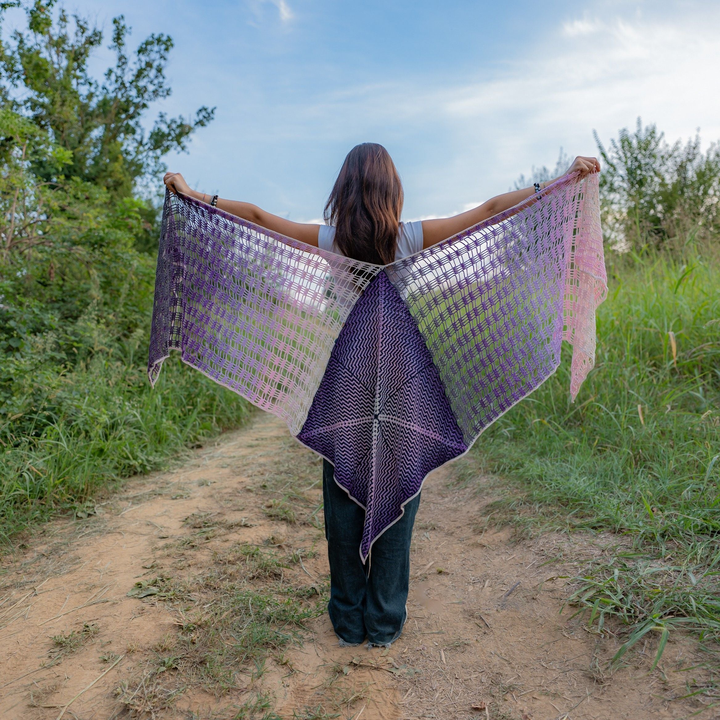 Abstract Allure - Shawl - Image 2