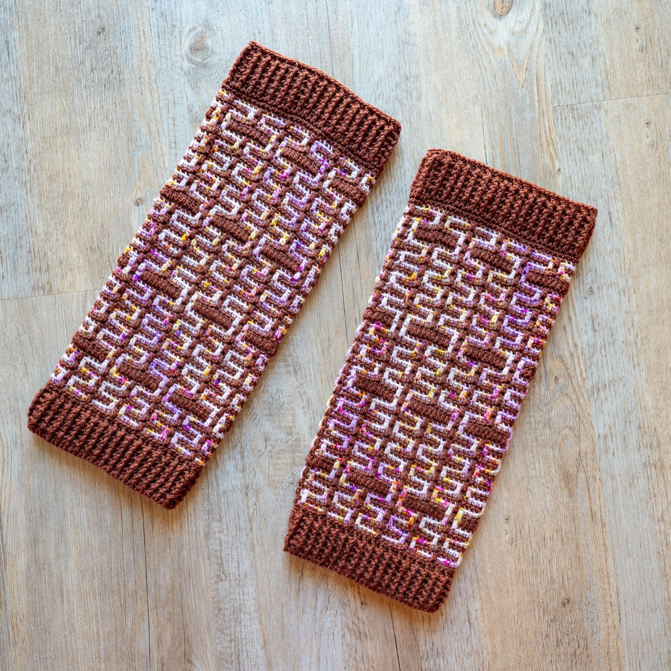 Twisted Maze - Leg Warmers - Image 8