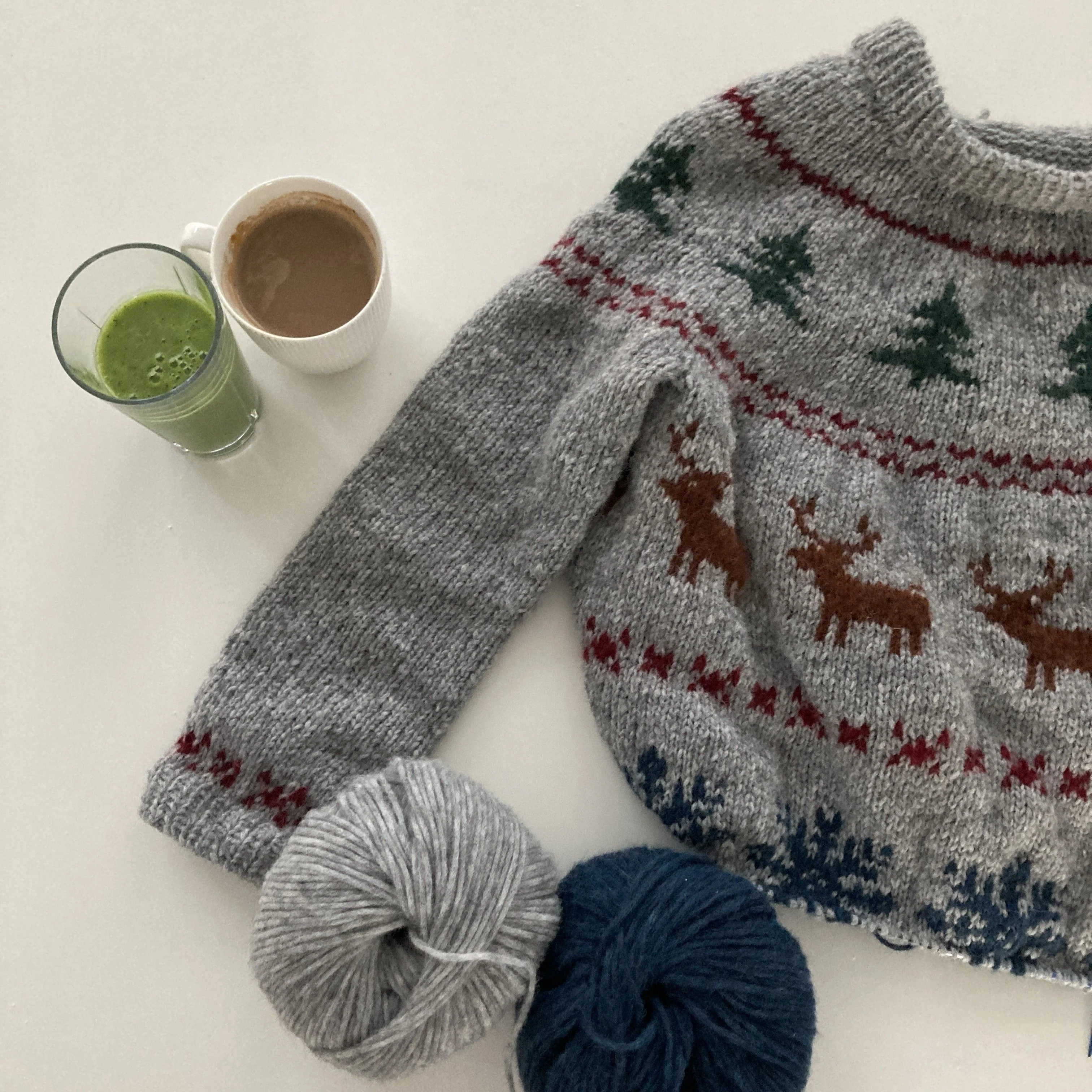 Holly Pines - Sweater - Image 6