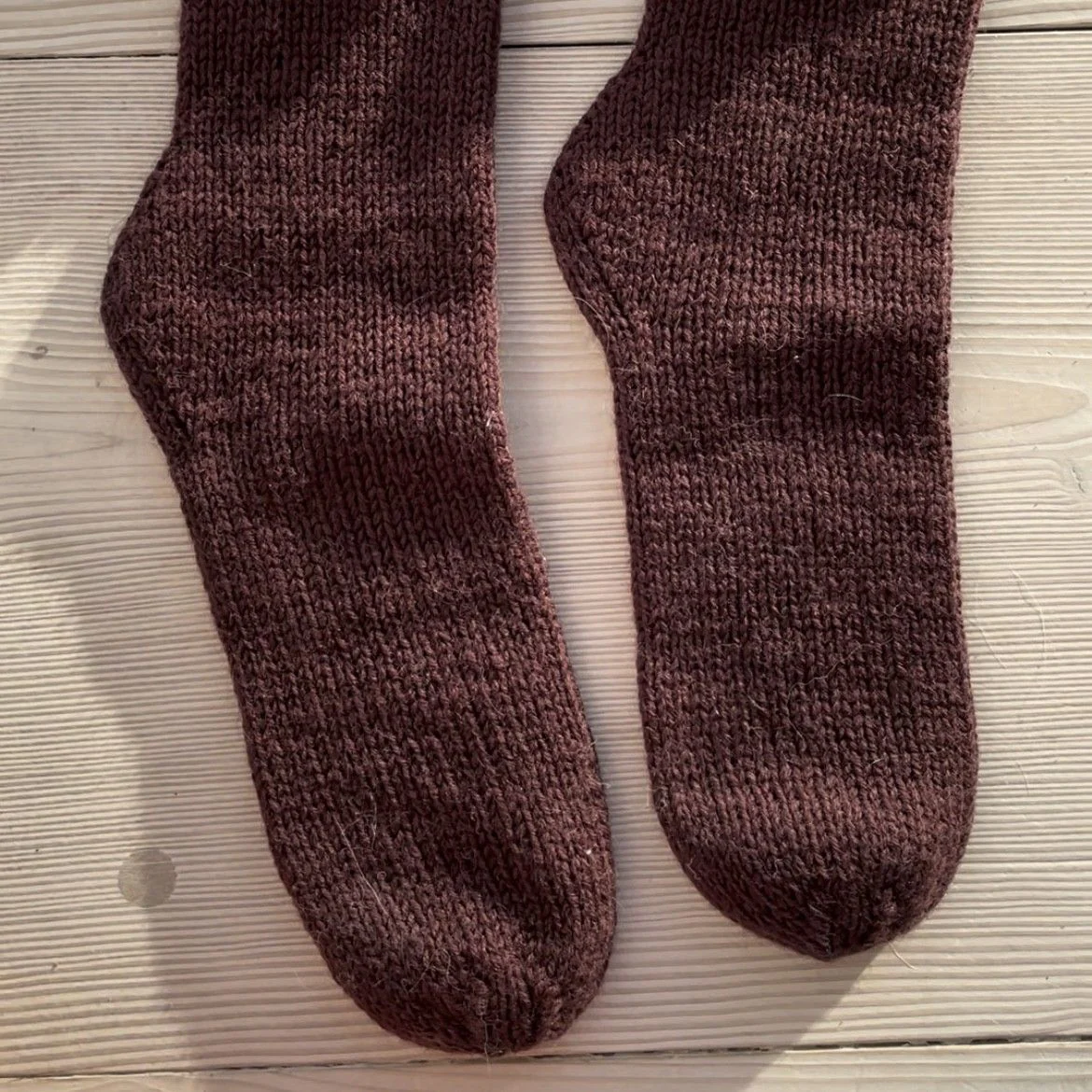 Ultra Easy Ruffle Socks - Image 4
