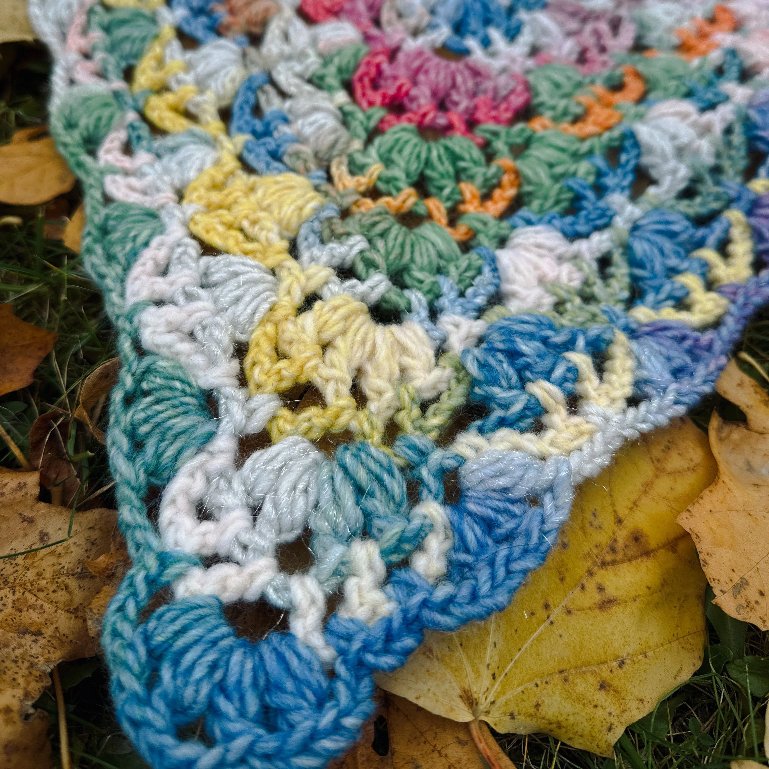 Four Seasons - Shawl - Image 5
