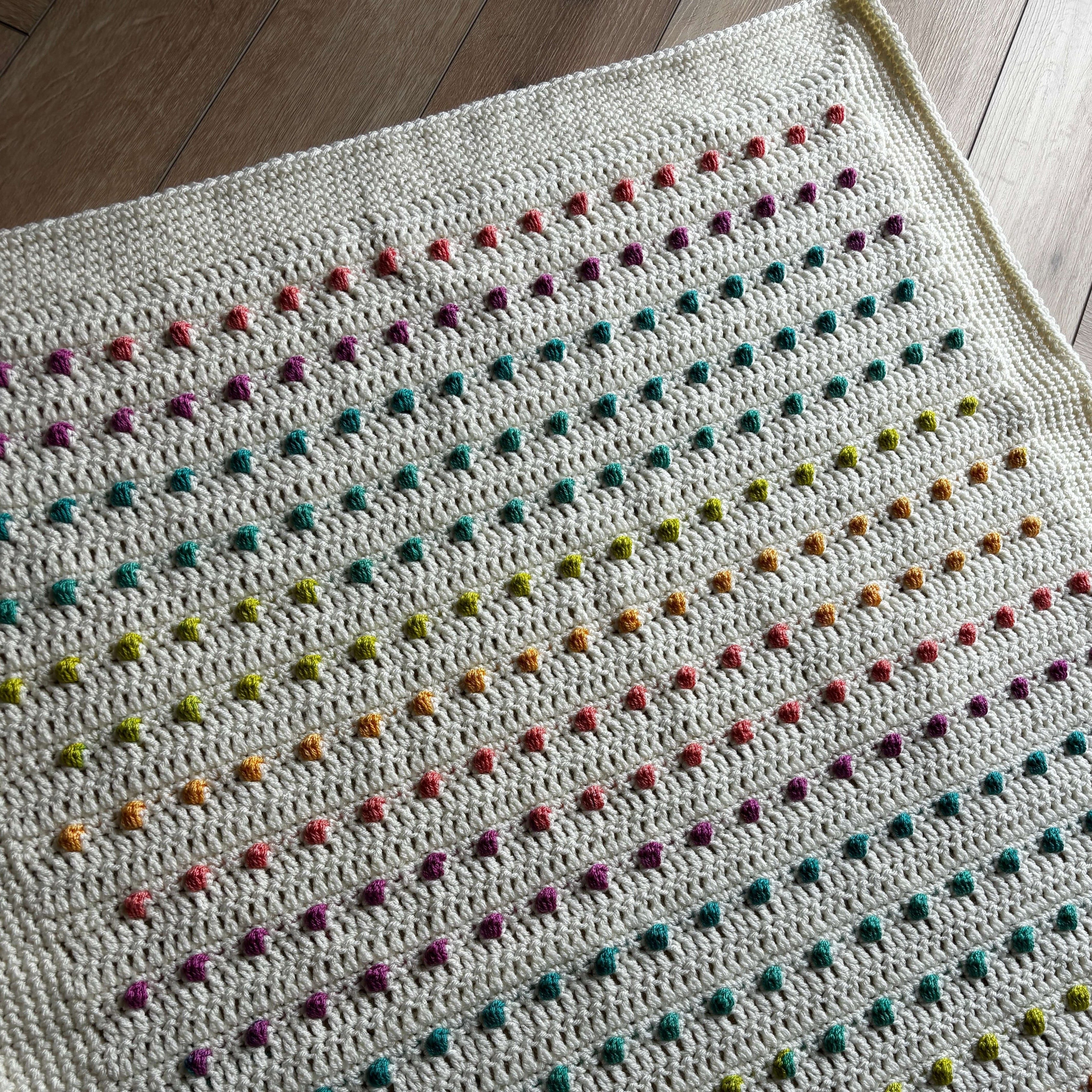 Dotty Bobble - Blanket - Image 3