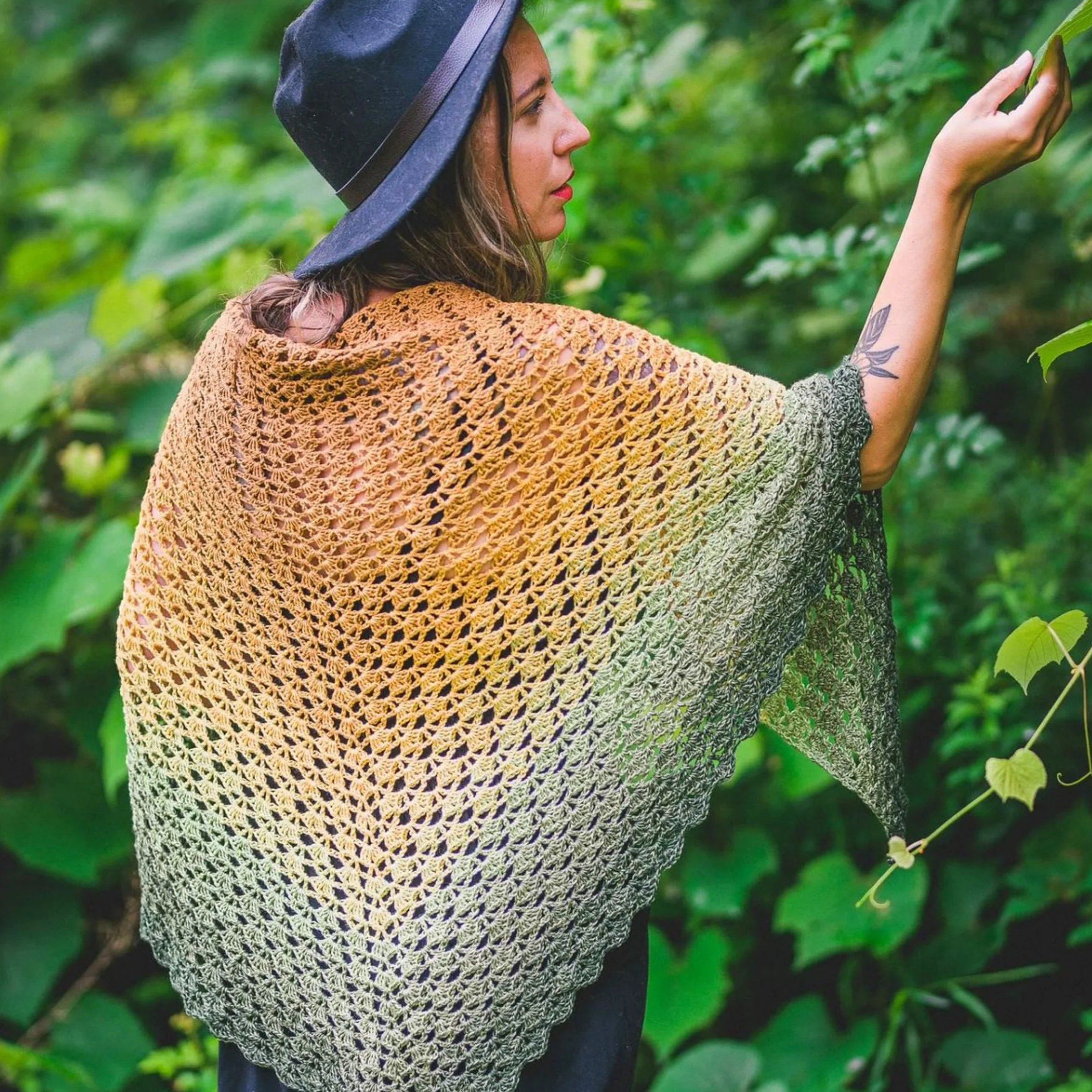 Brynn - Shawl - Image 2