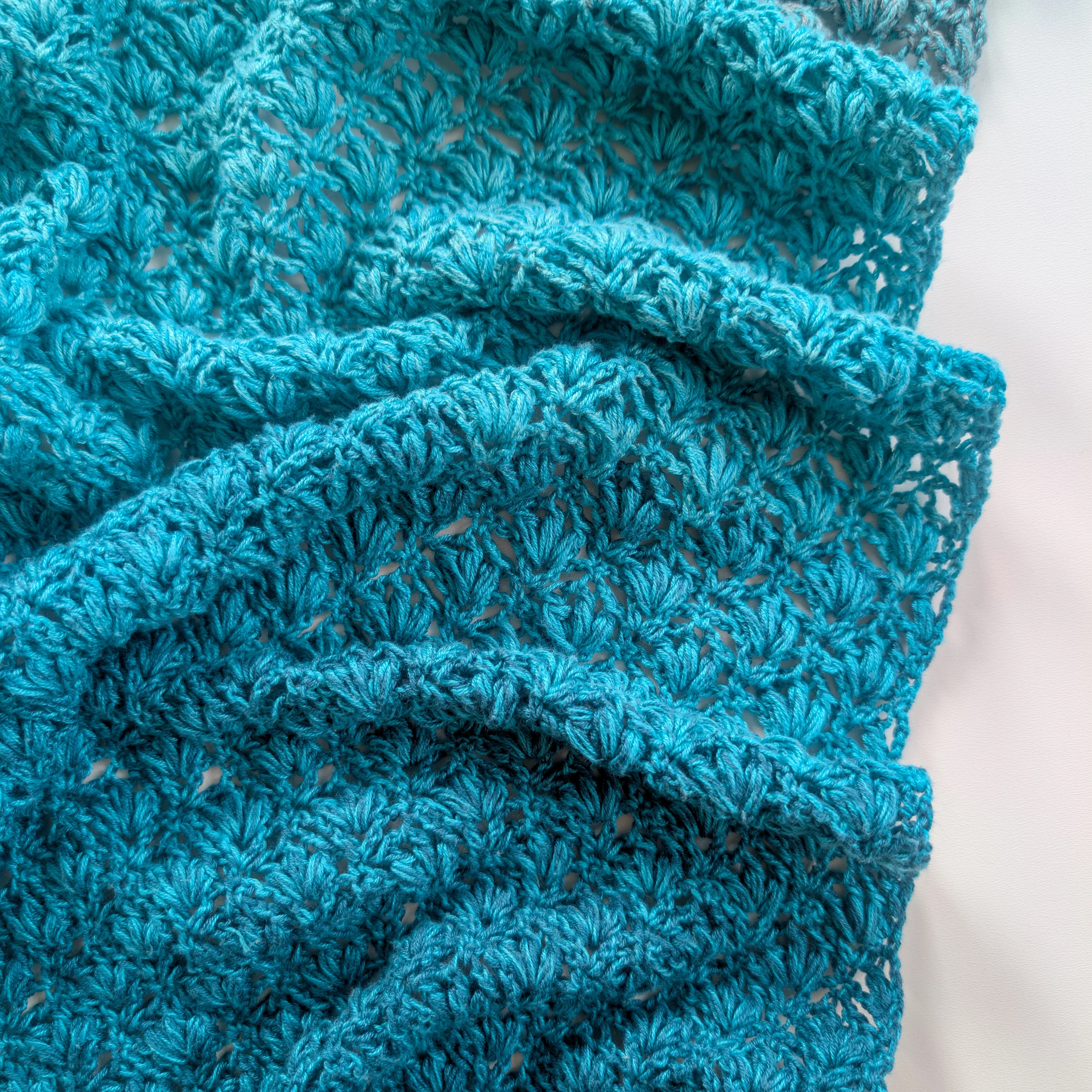 Puff Elegance - Shawl - Image 4
