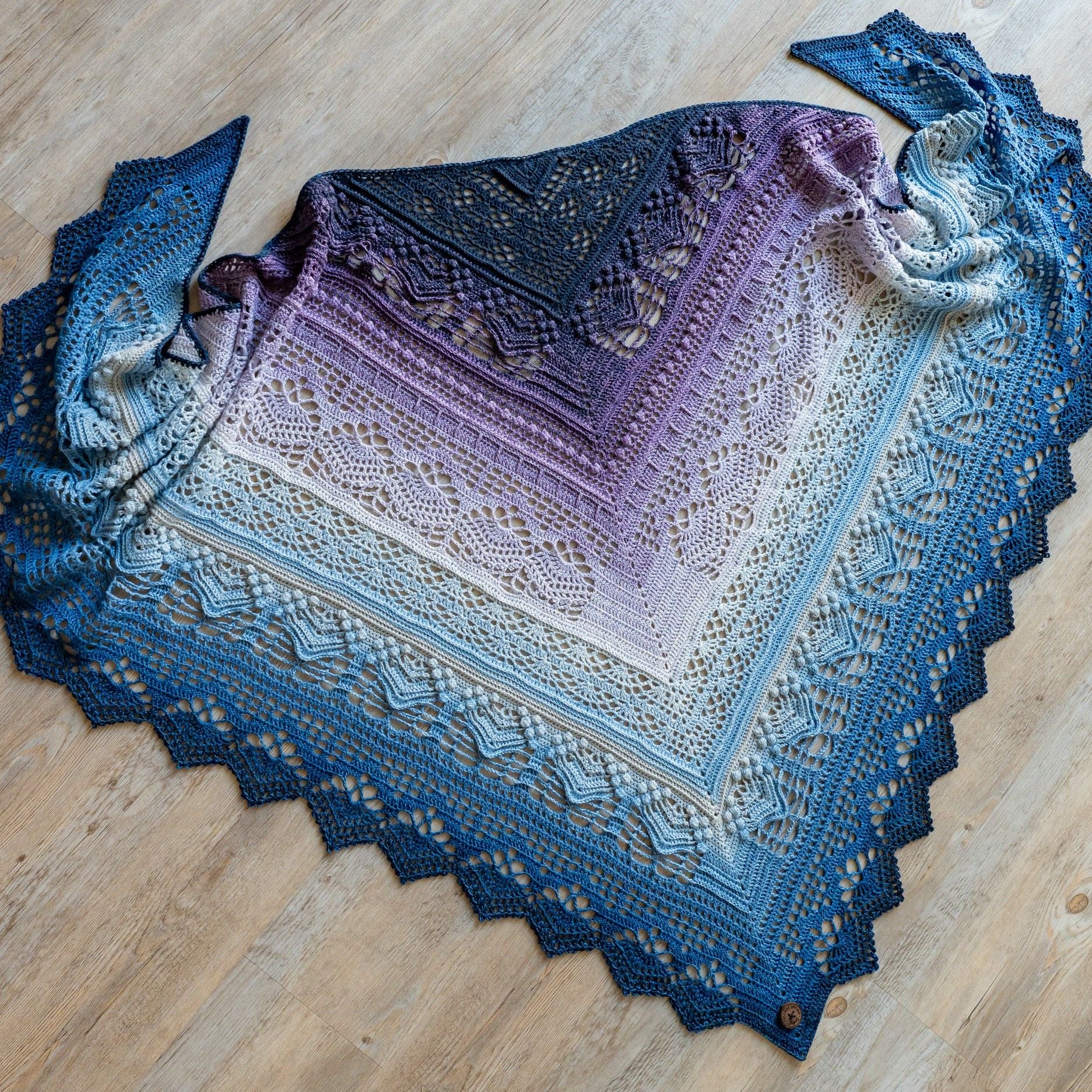 Frozen Iris - Shawl - Image 9