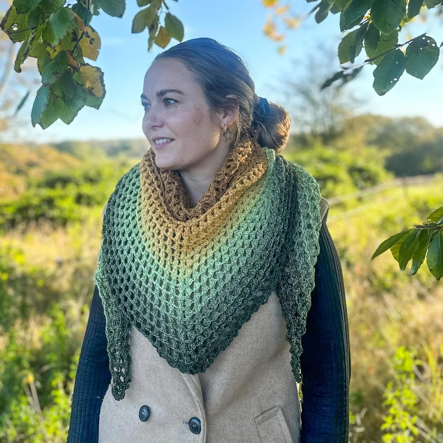 3D Cosy Shawl - Image 3