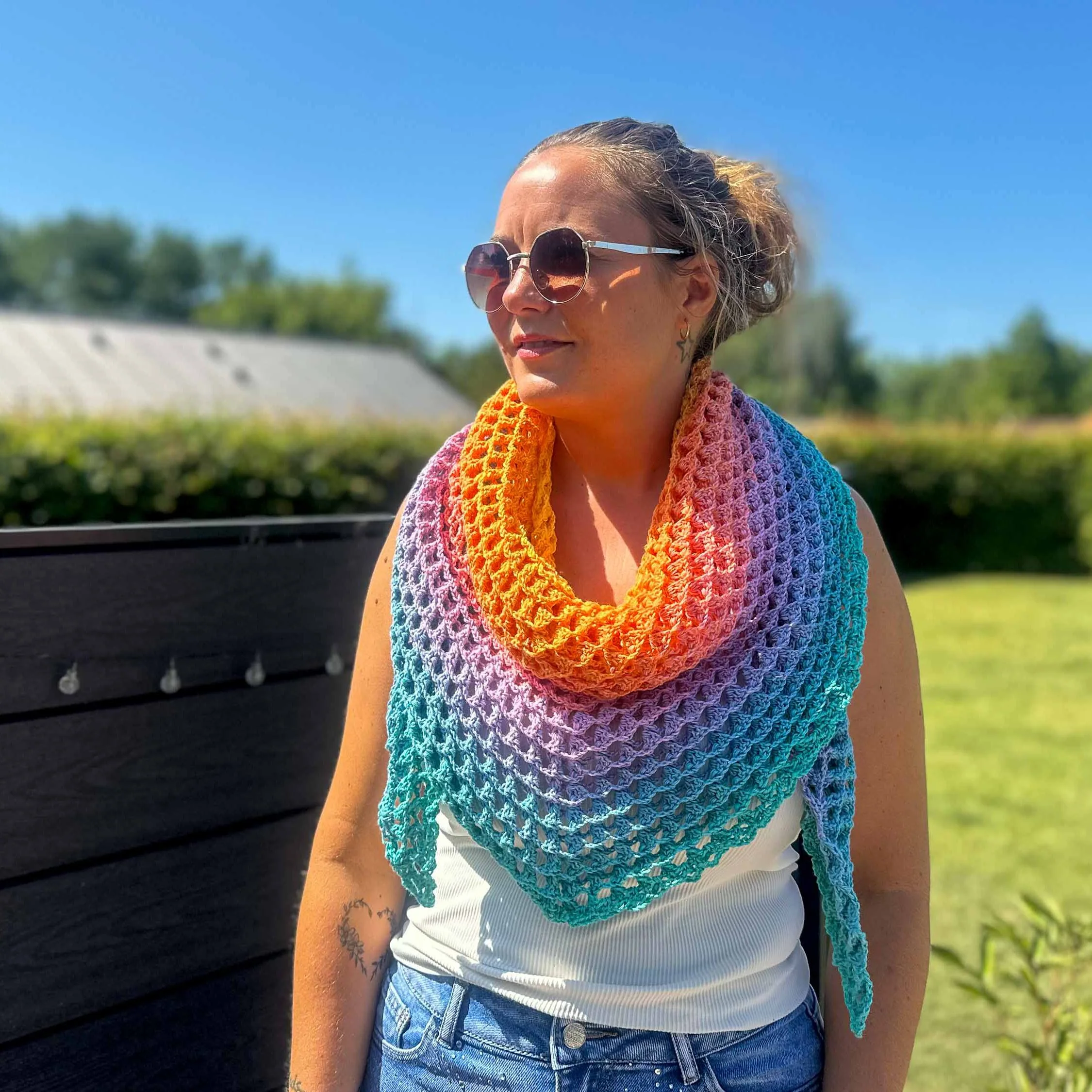 3D Cosy Shawl - Image 7